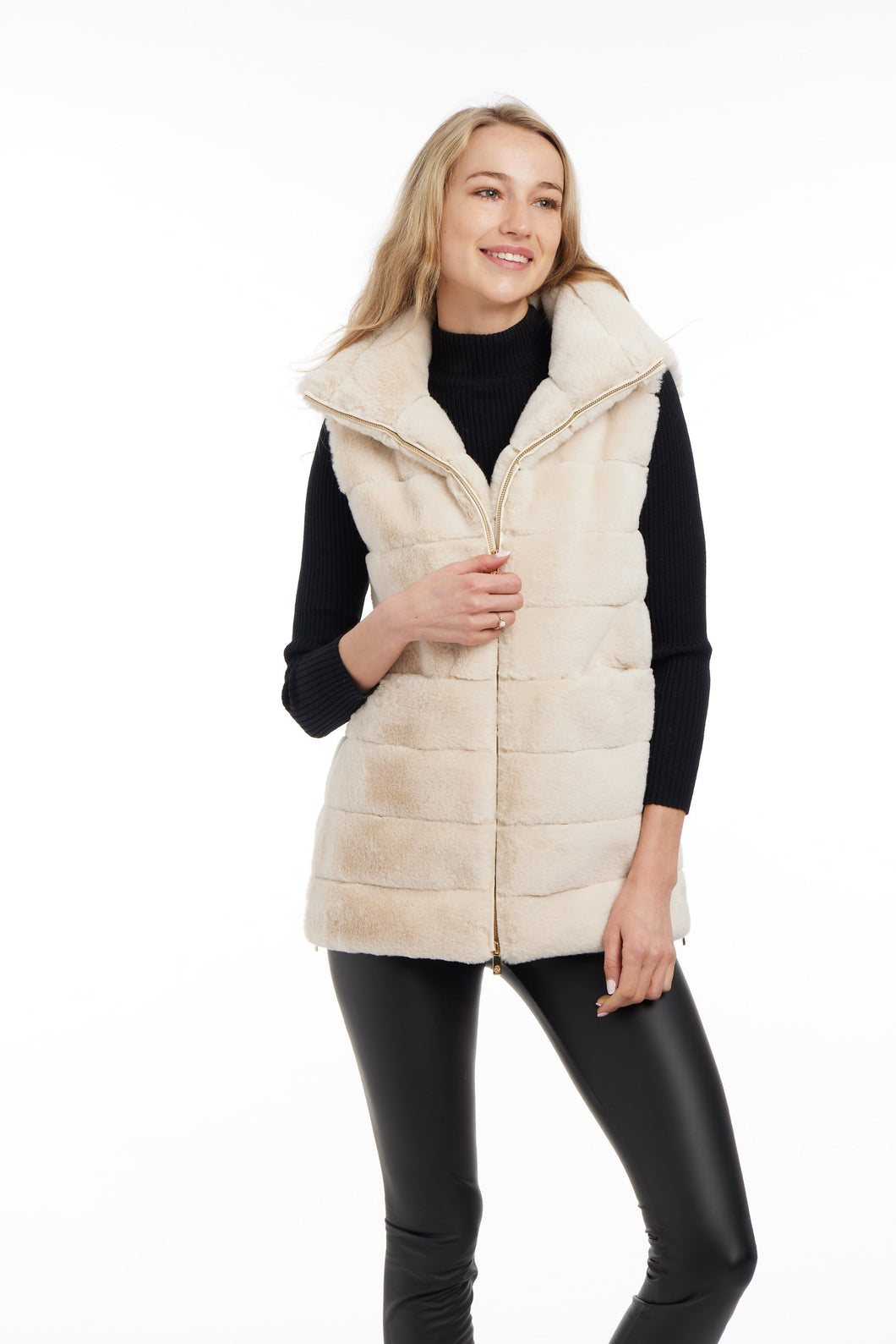 FF23-56 Lauren Vest